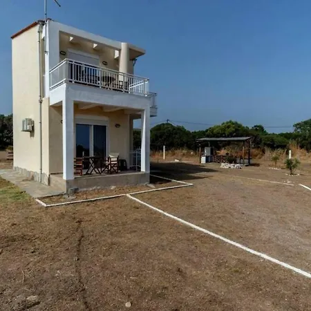 Surya Maison Willa Dikella